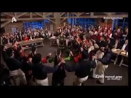 Όσο βρισκόταν στο θέατρο του κάρολου κουν πρωταγωνίστησε στις θεατρικές παραστάσεις ιππείς. Hpeirwtika Sthn Ygeia Mas Re Paidia K Mhtshs A Ketime N Filippidhs G Kwtsinhs Youtube Greek Music Music Wrestling