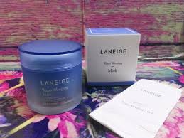 Produk korea selatan itu terbukti menjaga kesehatan bibir dan menjadikan warna bibir merah alami. Quick Review Laneige Water Sleeping Mask Laneige Lip Sleeping Mask For The Love Of Foods And Beauty