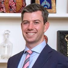 Good luck finding four people more proud to see international cricket  finally return to the Territory 🙌🏻 To see a sold out crowd watch the  Aussie men play South Africa in Darwin