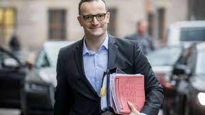 Bis ende august will gesundheitsminister jens spahn jedem kind und jugendlichen über zwölf jahren ein impfangebot. Berlin Jens Spahn Soll Bundesgesundheitsminister Werden