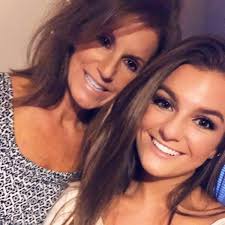 Bailee Neville (@bailee.neville.1) • Facebook