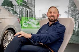 Eviduje úřad práce 6 volných pracovních míst v 4 nabídkách práce firem. Kontakty Plzen Vedeni Spolecnosti Autocentrum Jan Smucler