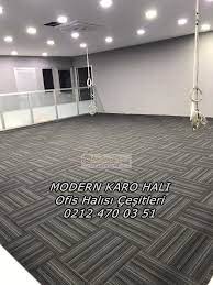 Karo halı modelleri içinde en uygun fiyata karo halıları görebilir ve bir çok değişik kalite ve renkte karo halısı modellerimiz içinde size uygun modeli taç cami halılarında seccadeli halı kolleksiyonumuz bir çok renk, desen ve modelden oluşmaktadır. Karo Hali Kaplama Ofis Halisi Cesitleri Ucuz Karo Hali Fiyati 0212 470 03 51 Ofisler Halilar Modern