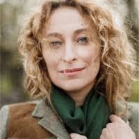 Lisa Sidler's Instagram, Twitter & Facebook