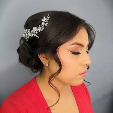 MAQUILLAJE PROFESIONAL + PEINADO‼ (Incluye Pestañas Postizas y Perfilado de  Ceja) ✨ ✓Preparación del Rostro ✓Área Especializa en Maquillaje ✓Hasta 12  horas de Fijación ✓Fotos Reales de Nuestros Servicios ✓Maquillistas y  Peinadores