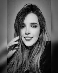 Larissa Cabrera (@larissacabrera_) • Instagram photos and videos