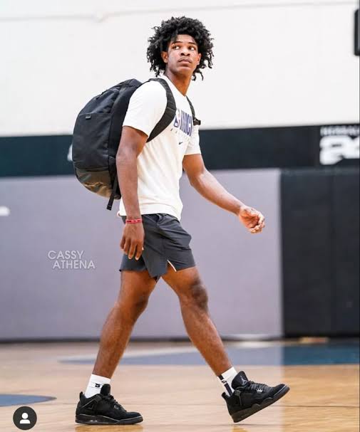 From Court to Beach: 10 Fresh Basketball Jersey Outfits for Summer 2026