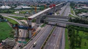 Bila air hujan masuk dalam kereta. Rumah Kebanjiran Warga Bandung Kereta Cepat Indonesia China Ingkar Janji Suara Jabar