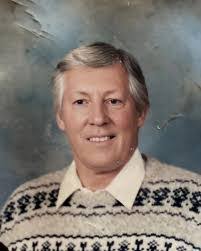 Bruce Dibble's Instagram, Twitter & Facebook