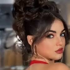 Martha Correa's Instagram, Twitter & Facebook