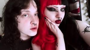 Brooke Ridgeway's Instagram, Twitter & Facebook