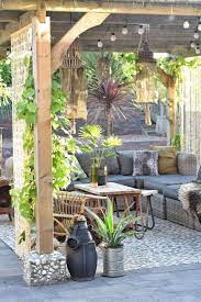 geweldig tips om je voortuin gezellig in te richten 25 beste ideen over mediterrane tuin op pinterest spaanse tuin achtertuin patio ontwerpen mediterrane tuin
