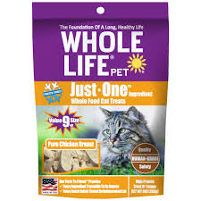 These dry cat treats offer your furry family member a different texture that will stimulate their senses. Whole Life Pet Freeze Dried Chicken Cat Treats 9 Oz Petco