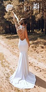 51 Beach Wedding Dresses Perfect For Destination Weddings In 2020 Inexpensive Bridesmaid Dresses Knee Length Wedding Dress Beach Wedding Dress