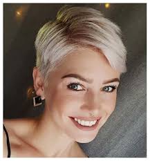 Where do you all go for women hair cuts💇‍♀️ Any recommendations?