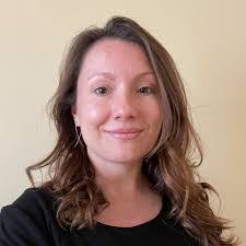 Tracy Amburgey's Instagram, Twitter & Facebook