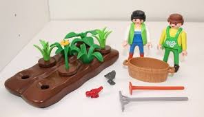 Farm City Playmobil Garden Lot Gardener Bed Plants Dirt Country Farmer