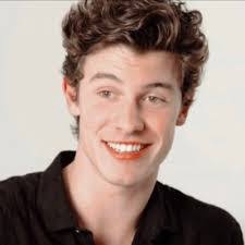 Nataly Corrales's Instagram, Twitter & Facebook