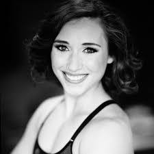 Megan Robitaille's Instagram, Twitter & Facebook