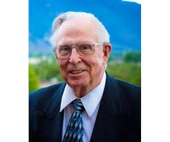 Robert Glade Obituary (1931