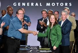 Gm Uaw Battle Over Pay From Temporary Employees To Ceo