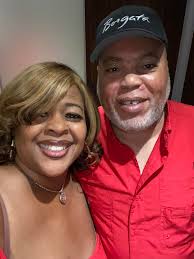 Happy 39th Anniversary to a loving couple