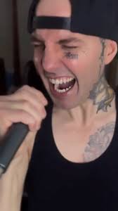 DAYSHELL (@dayshell) • Instagram photos and videos