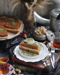Gunaydinlarrrr Esim Inanilmaz Sever Ekmek Kadayifini Ama Burada Hazir Ekmek Kadayifi Hamuru Bulmak Imkansiz Ne Zaman Kendisin Breakfast Food French Toast