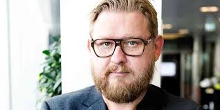 Fredrik virtanen en av de tyngsta skribenterna på aftonbladet, men under metoo sparkades han efter anklagelser om sexövergrepp. Fredrik Virtanen Talar Ut Om Valdtaktsanklagelserna I Aftonbladet Resume