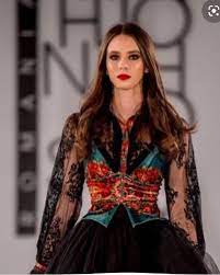 Stiri despre rebecca reghecampf in siteul www.sport.ro. Poza 14 Foto Rebecca Prodan In Lenjerie IntimÄƒ Imaginile Sexy Postate De Mama Ei Anamaria Prodan Reghecampf