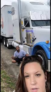 #truckdriver #freightliner #freightlinerclassic #lastcallforjmac 🕊
