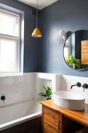 Browse eclectic bathroom designs and decorating ideas. 75 Beautiful Eclectic Bathroom Pictures Ideas August 2021 Houzz