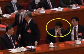 胡锦涛或想说不？结果被架出去了- 国际政治时事- 佳礼资讯网