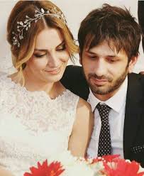 Kara Ekmek Asye Citen Celebrities Turkish Actors Star Wedding