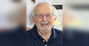 Michael Agrusa's Instagram, Twitter & Facebook