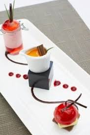 I Really Like How There Are 3 Beautiful Desserts On 1 Plate With The Chocolate Sauce In A Full Line And Stra Gourmet Food Plating Food Plating Gourmet Desserts