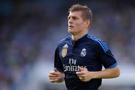 Mit dem transfer von mittelfeldspieler toni kroos zu bayer 04 leverkusen ist den rheinländern ein coup gelungen. On The Spot Toni Kroos The Center Circle A Soccerpro Soccer Fan Blog