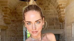 #valentina ferragni #chiara ferragni #models #models off duty #street style #pfw #pfw 2018 #fashion #paris fashion week #fashion want to see more posts tagged #chiara ferragni? Chiara Ferragni Why Is It Worth Following Your Blog On Instagram World Today News