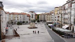 Guests at píer vitória hotel can visit the famous garoto chocolate factory, situated within 5.6 miles are the landmarks penedo de vitória and palácio anchieta. Vitoria Gasteiz Sehenswurdigkeiten Unterkunfte Reisen Nach Spanien