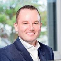 Benjamin Phipps's Instagram, Twitter & Facebook