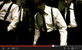 It was released as the second single from their second album sehnsucht (1997). Analysis Of Favourite Music Video Media Blog
