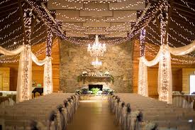 Don T You Love This Lights Above The Guests Seats At Hillwood At Davies Manor With All The Light Pouring Down On Th Memphis Wedding Venue Wedding Site Wedding