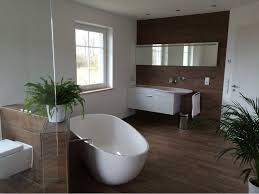 Freistehende Badewanne Luino Grande Aus Mineralguss Weiss Matt Oder Glanzend Badewanne Freistehende Badewanne Badezimmer