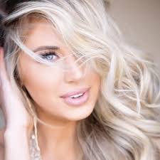 Juliana Cramer's Instagram, Twitter & Facebook