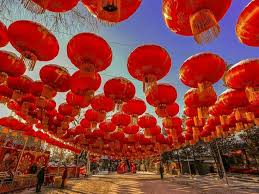 Pin By Lovepeaceharmony On Floating Lanterns Lights Festival Image Festivals In China Chinese Festival