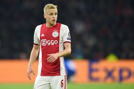 Former manchester united defender daley blind left in tears after christian eriksen collapse. Ex Man Utd Star Daley Blind Collapses In Frightening Heart Scare In Ajax Friendly Mirror Online