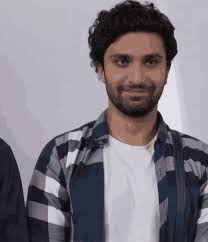 Adam Sultan Hum Tum GIF