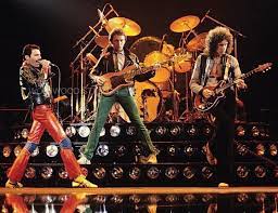 Queen In Concert All Band Members Photo On Mercari Queen Band Queen Freddie Mercury Freddie Mercury