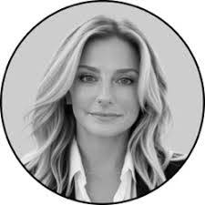 Sunny Jenkins's Instagram, Twitter & Facebook