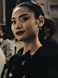 Ashley Leos's Instagram, Twitter & Facebook